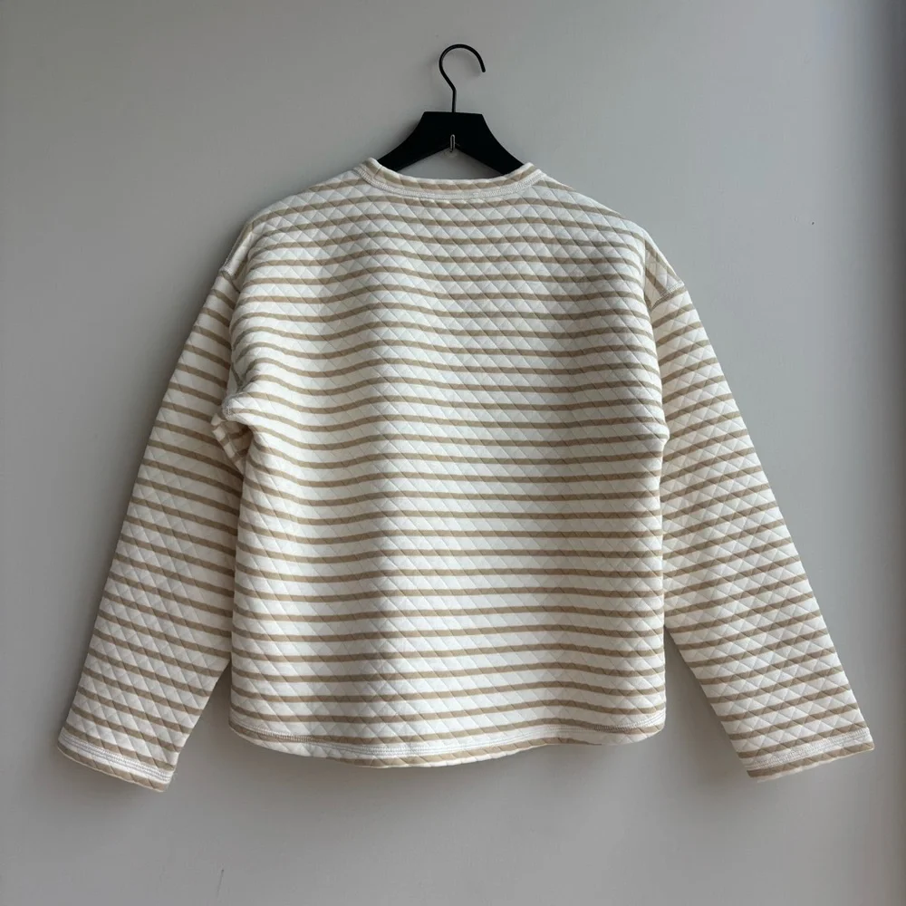 NWOT J. Crew Reversible quilted pullover, Size S
